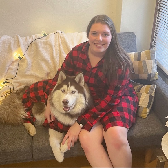 Meet Your Posher! 🧘🏻‍♀️ - Picture 4 of 6